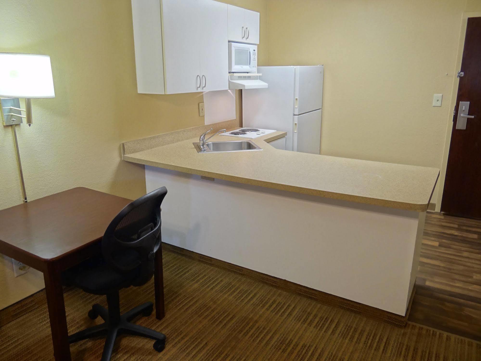 Extended Stay America Suites - Raleigh - Cary - Regency Parkway North Ngoại thất bức ảnh
